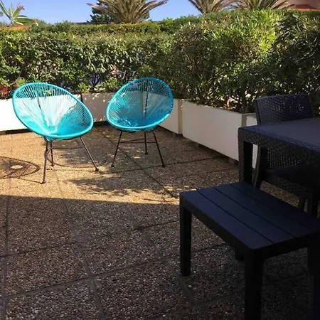 Studio Cosy + Piscine + Parking Apartment